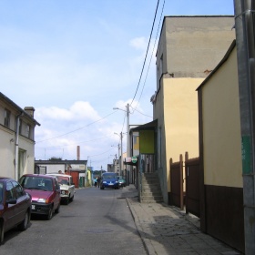 Turek ul. Wąska - widok od ul....