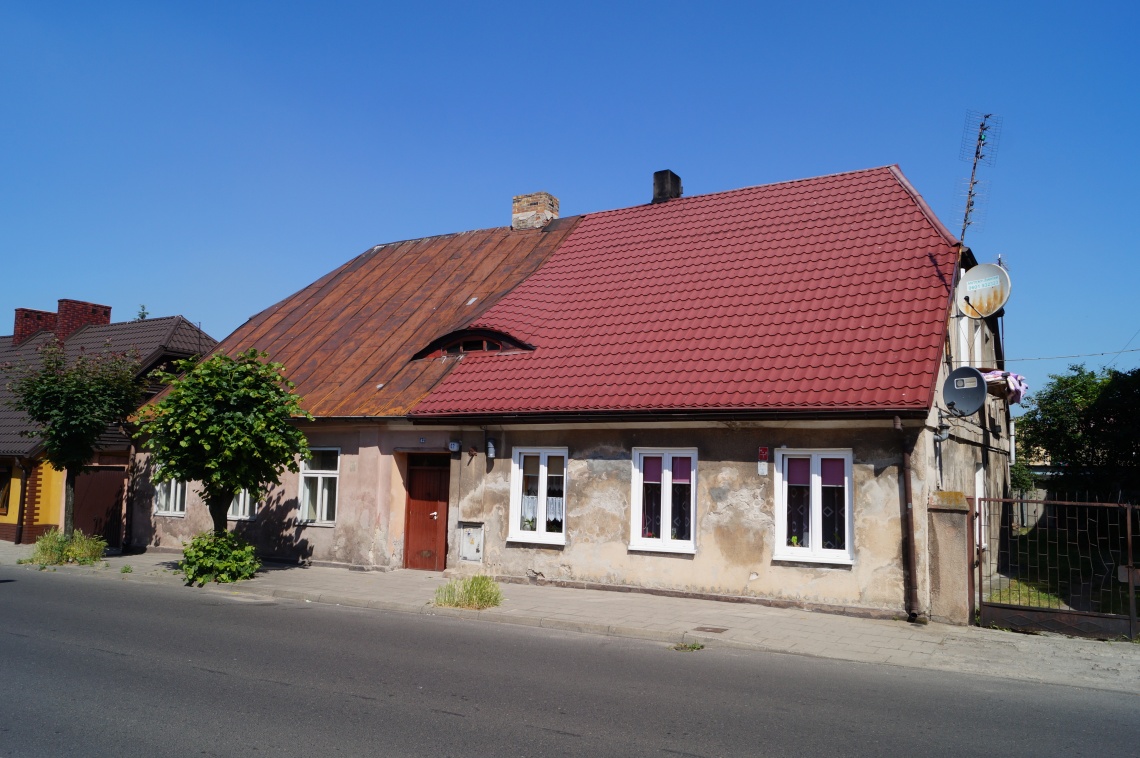 Turek ul. Żeromskiego nr 42